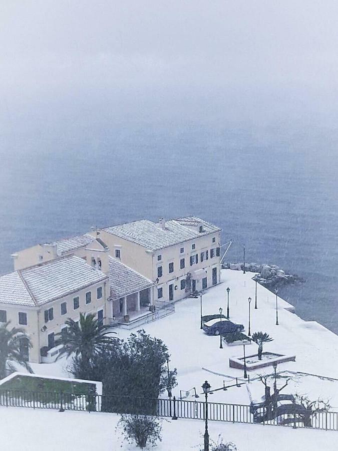 The "Fan" Studio In The Heart Of Old Corfu Town 外观 照片